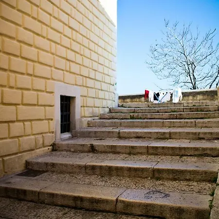 לינה וארוחת בוקר San Nicola D'amare 2*
