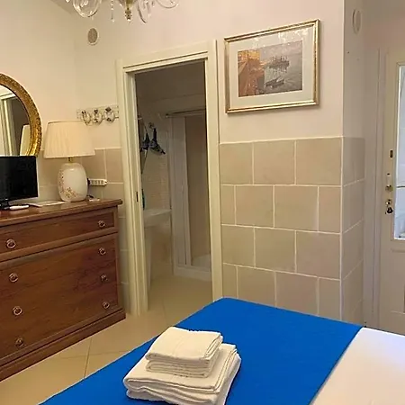 San Nicola D'amare Bed & Breakfast 3*