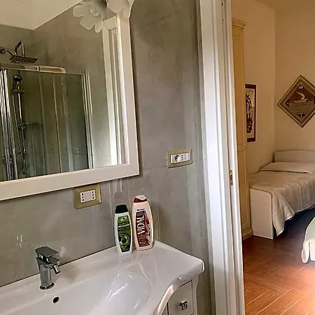 San Nicola D'amare Bed & Breakfast 3*