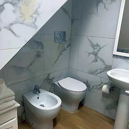 Bed & Breakfast San Nicola D'amare 3*