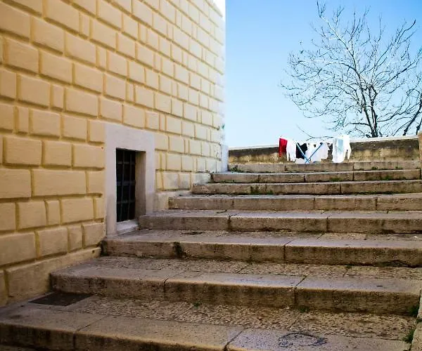 Bed & Breakfast San Nicola D'amare 3*